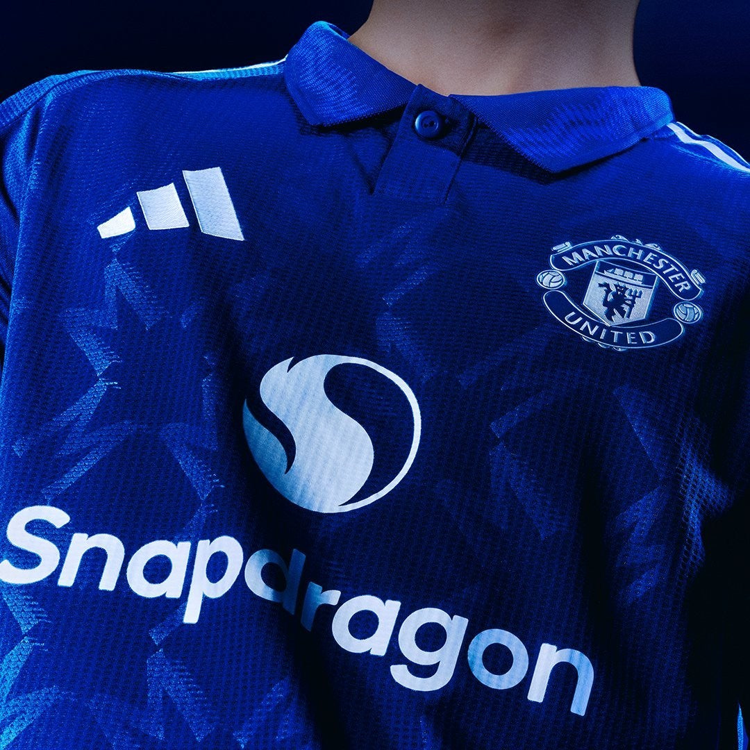 MANCHESTER UNITED 24/25 Away Jersey  - Player Version