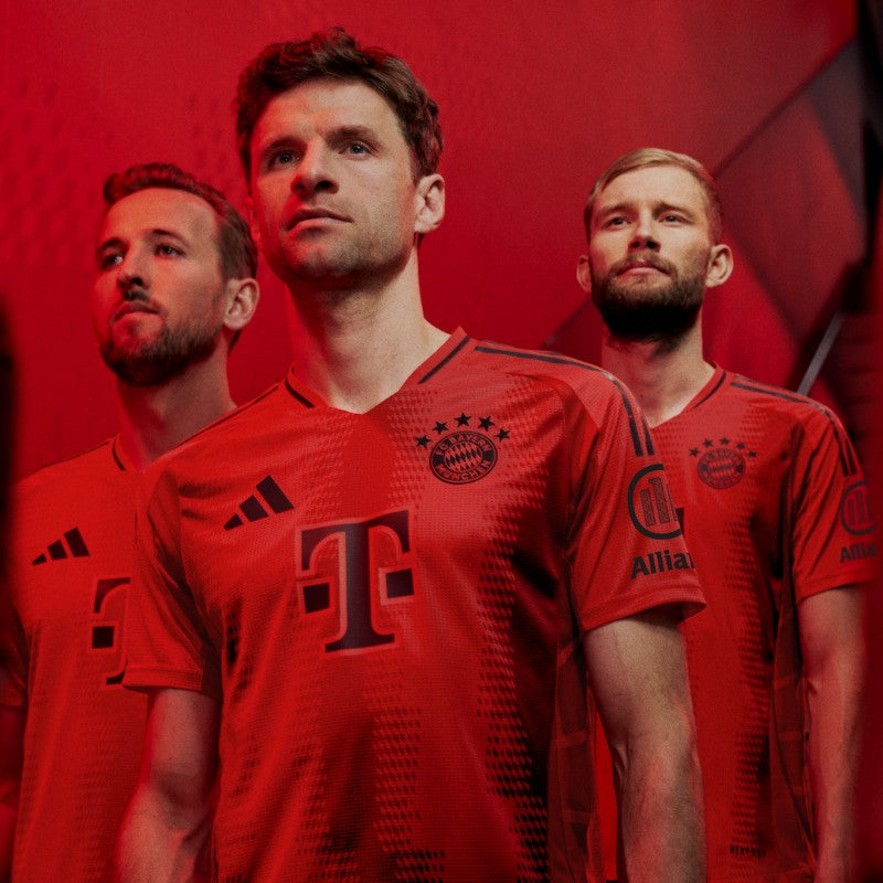 FC Bayern 24/25 Home Jersey  - Player Version