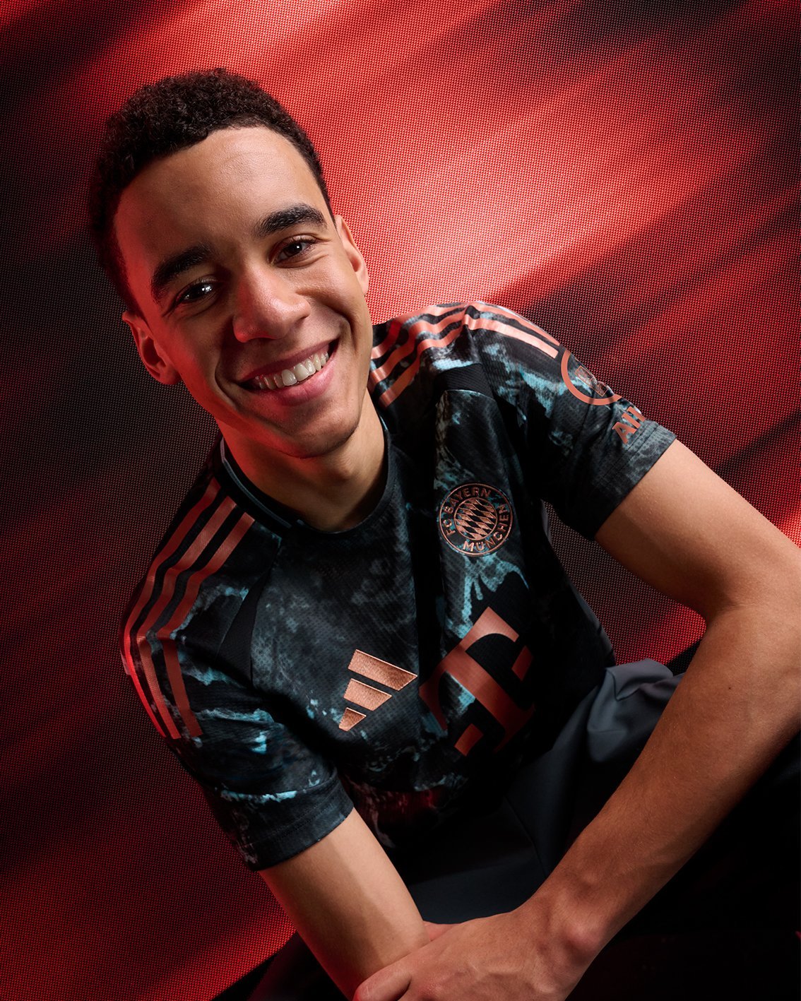 FC Bayern 24/25 Away Kit  - Player Version