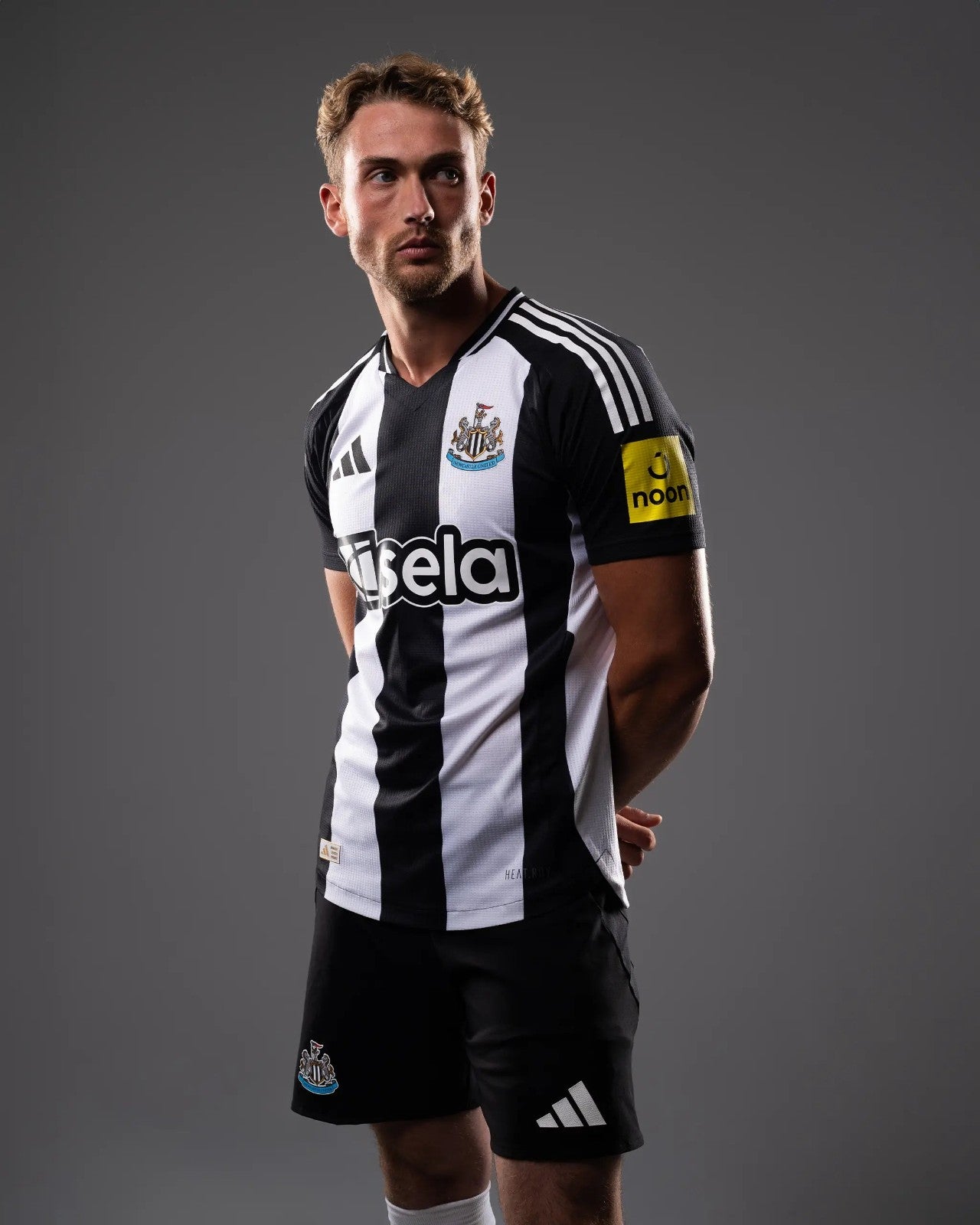 Newcastle United FC 24/25 home Jersey  - Player Version